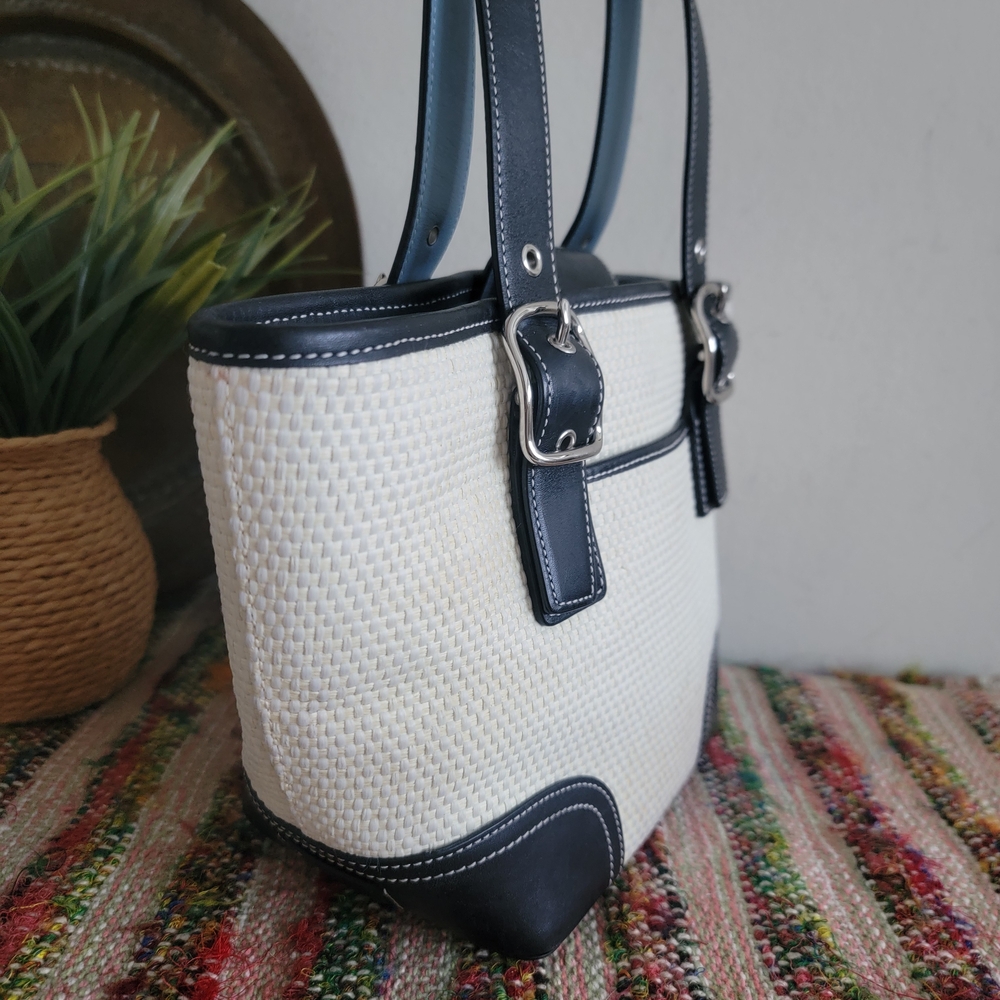 Rare Coach Raffia Handbag - Picture 4 of 12